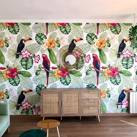 Tucan Tropical Apartment Sabadell