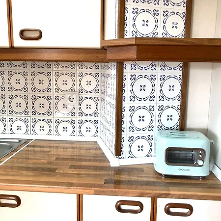 Tucan Tropical Apartment Sabadell
